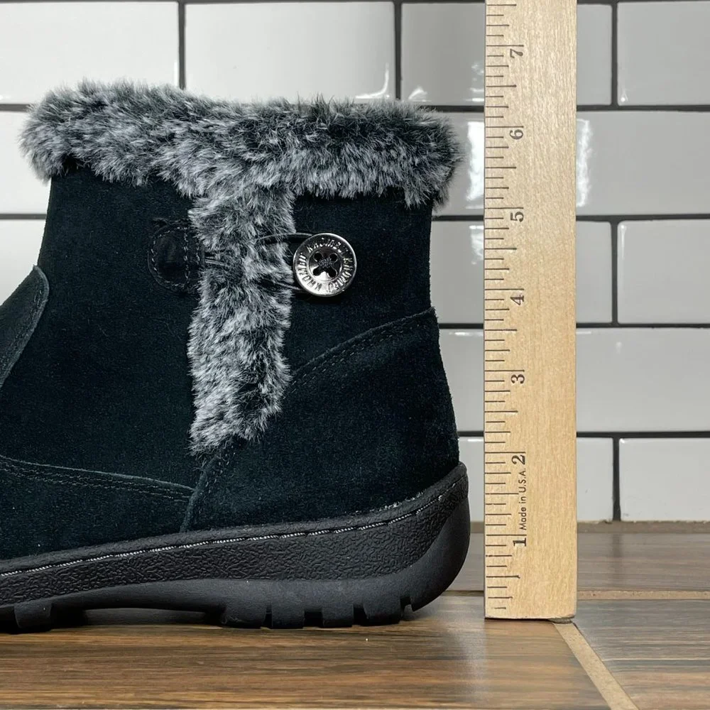 Khombu Iris Women's Size 7 Shoes Black Suede Faux Fur Winter Side Zip Snow Boots